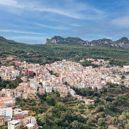 Hébergement de vacances Centro 2 *