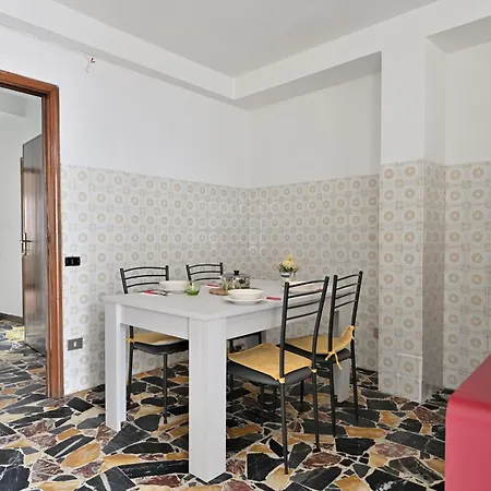 Centro 2 בית נופש Jerzu